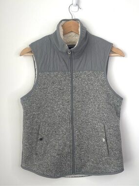 Abercrombie & Fitch gray vest Women size small